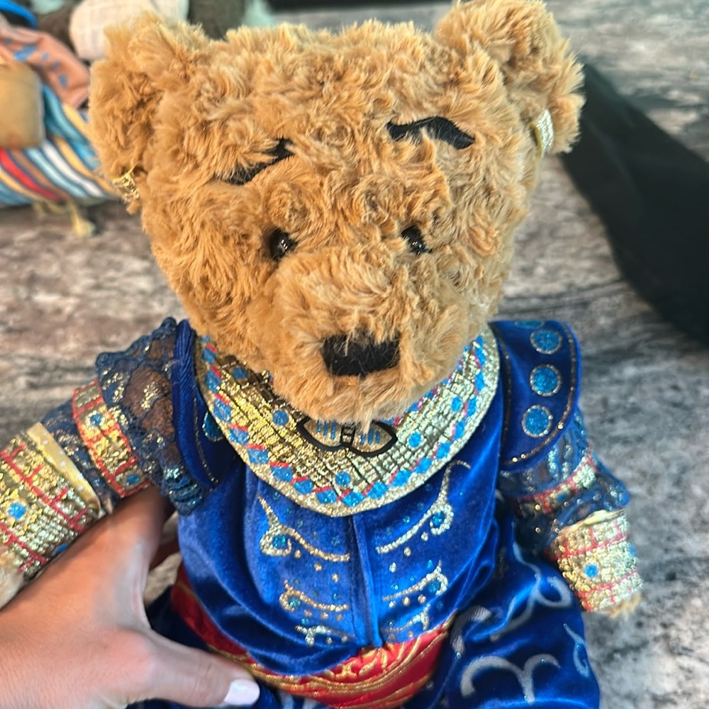 Disney bear from Aladdin broadway show